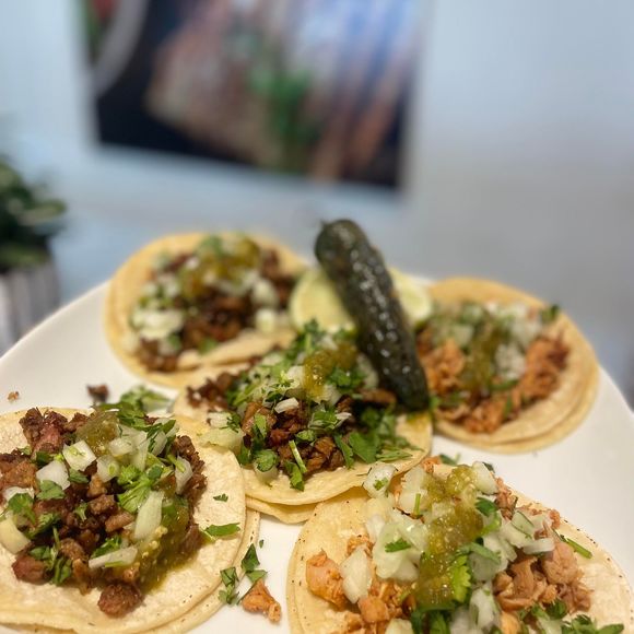 Meet your Posher, Claudio - Picture 1 of 1